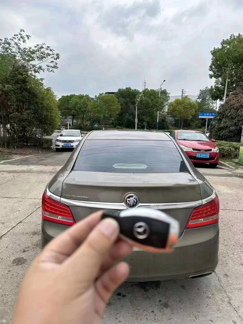 常州14年别克君越9