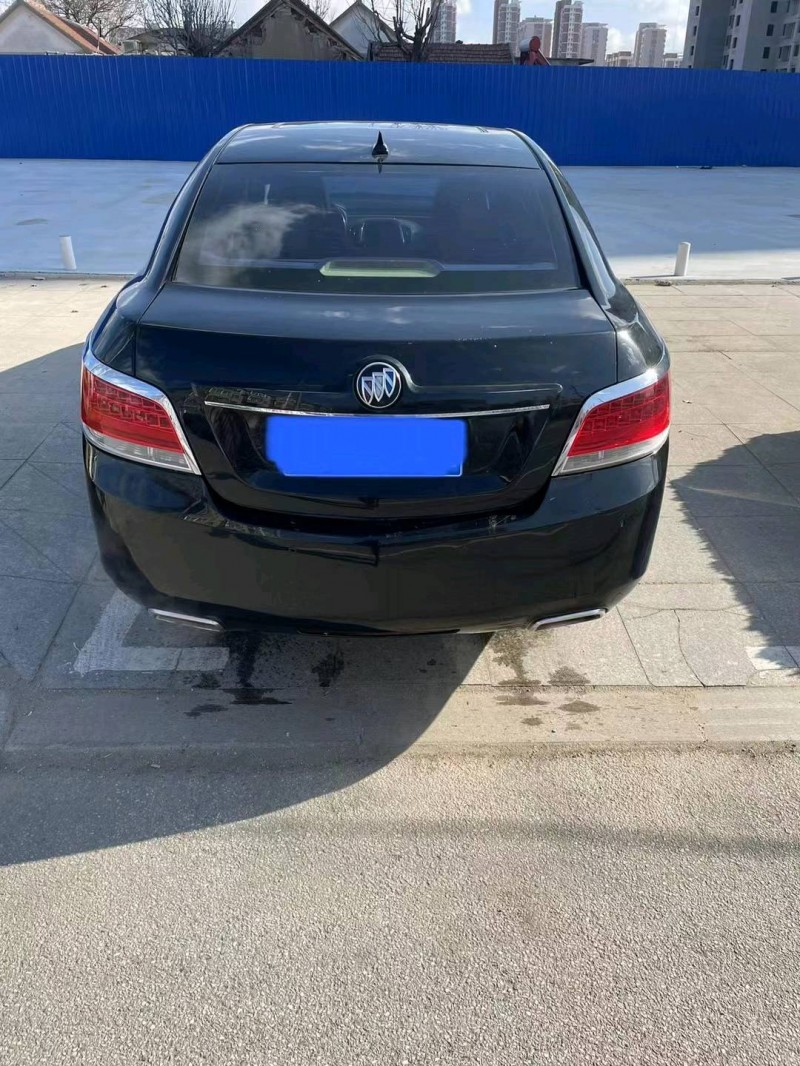 东营14年别克君越4