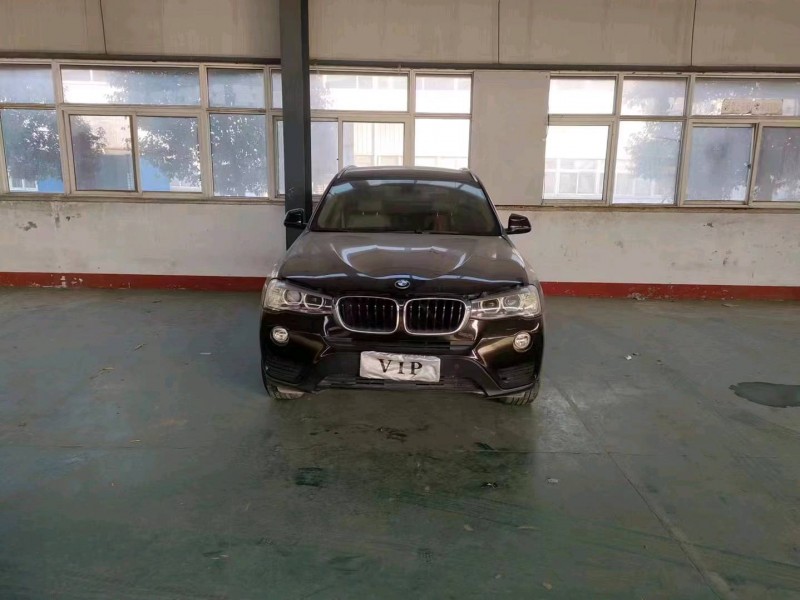 济南14年宝马X38