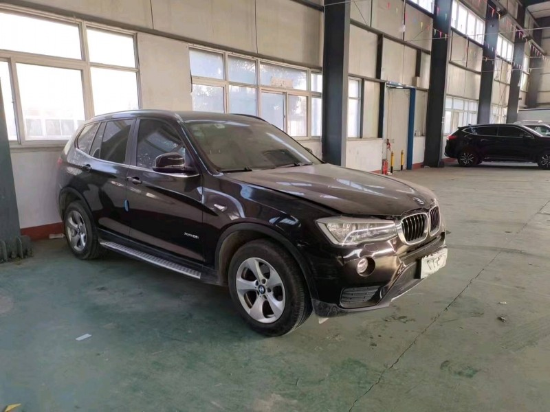 济南14年宝马X35