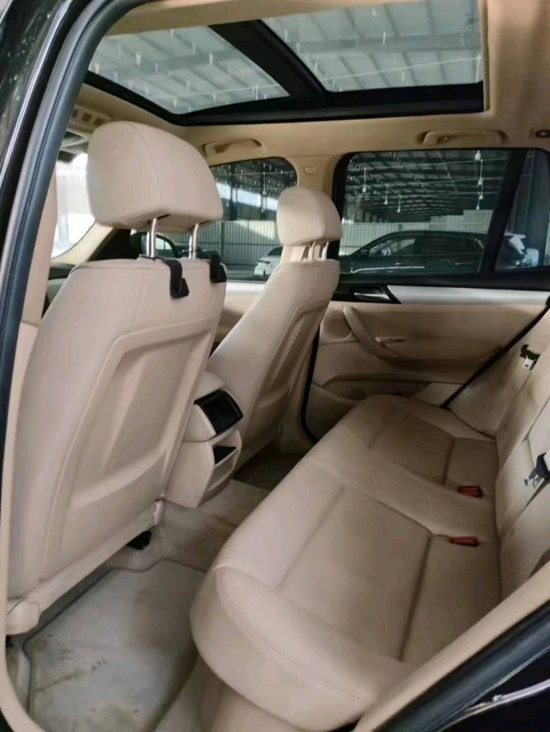 济南14年宝马X31