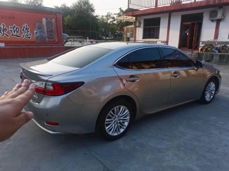 济南18年雷克萨斯ES3