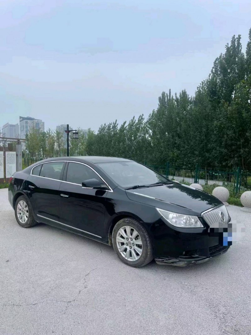 枣庄13年别克君越5