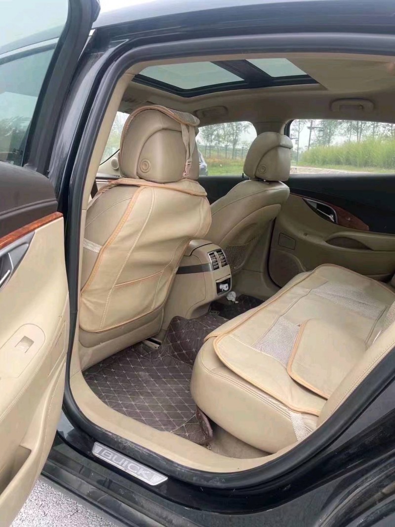 枣庄13年别克君越7