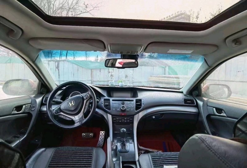 济南10年本田思铂睿7