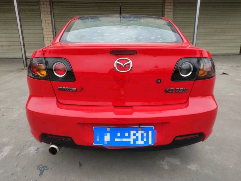 成都12年马自达37