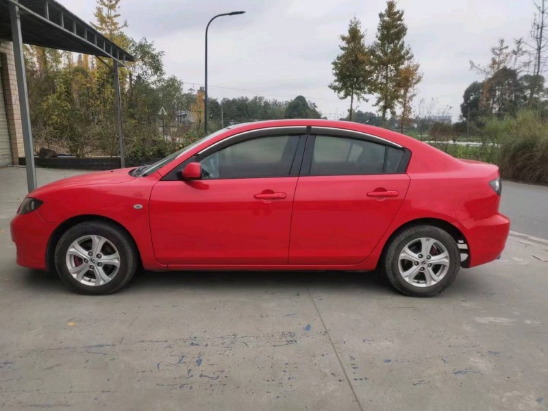 成都12年马自达38