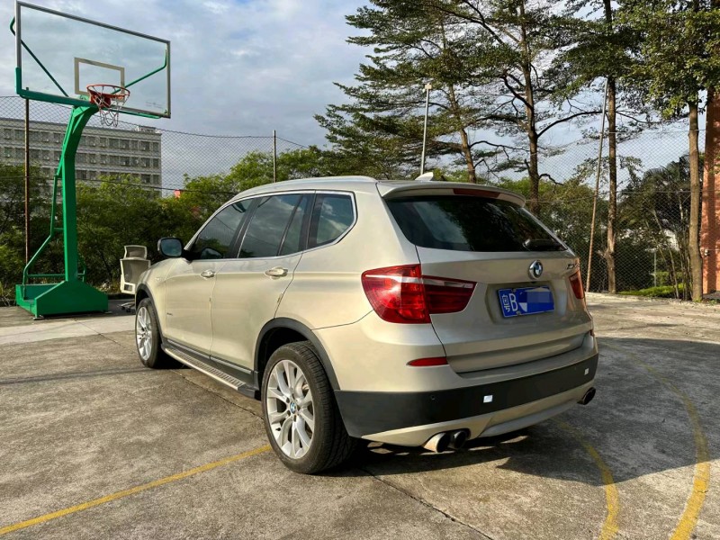 广州11年宝马X37
