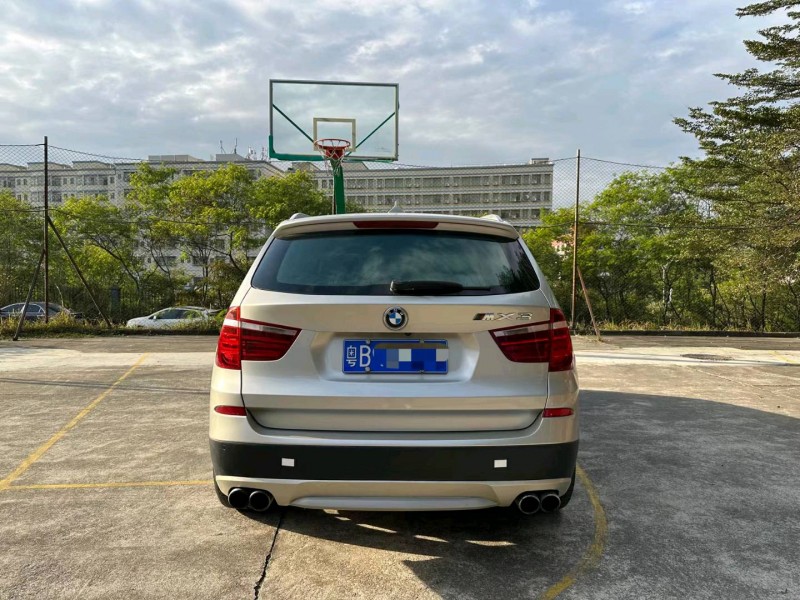 广州11年宝马X39