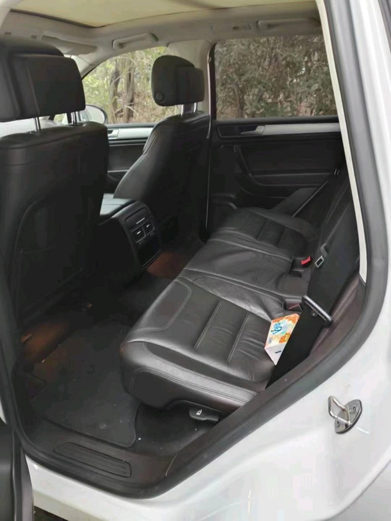 邯郸17年大众途锐2