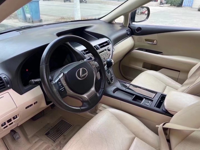 枣庄14年雷克萨斯RX8