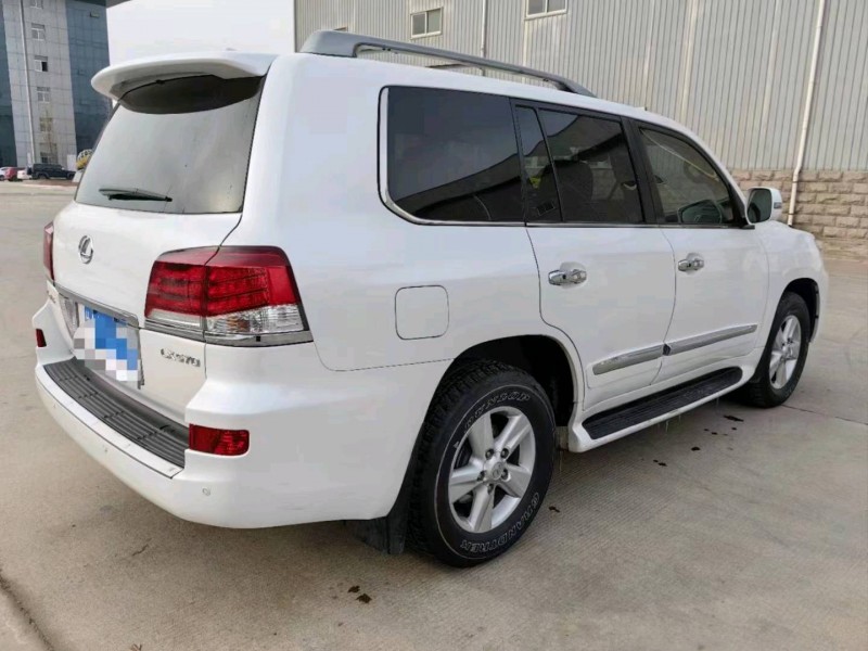 枣庄12年雷克萨斯LX4