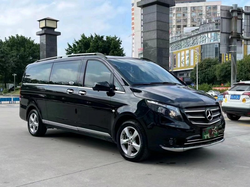 东莞21年奔驰威霆3