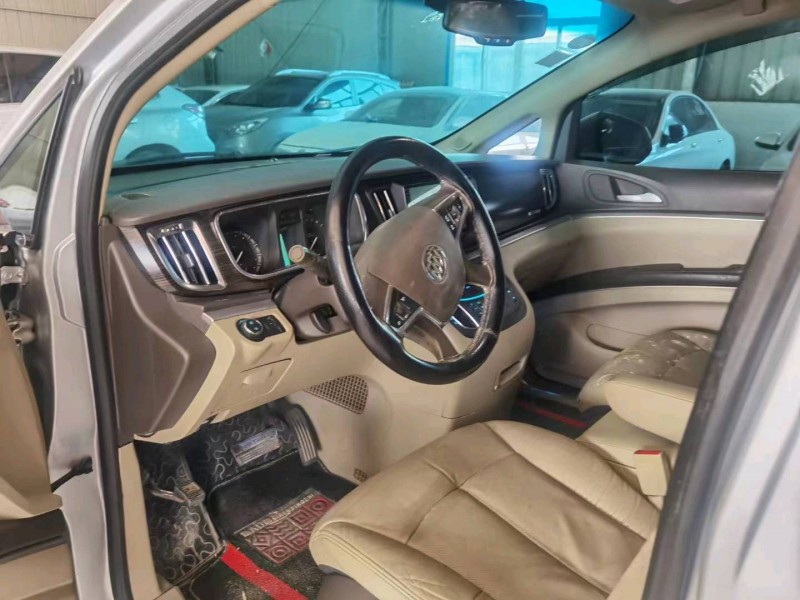 嘉兴14年别克GL82