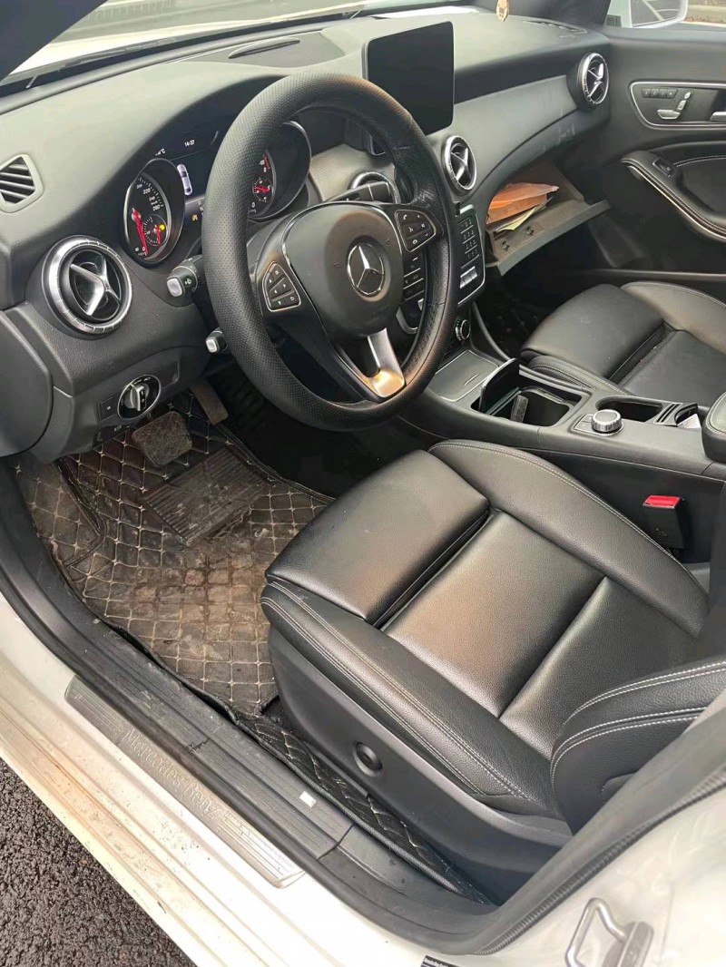 徐州18年奔驰CLA6