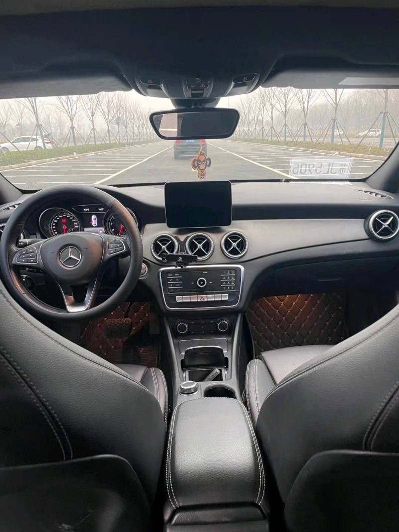 徐州18年奔驰CLA5