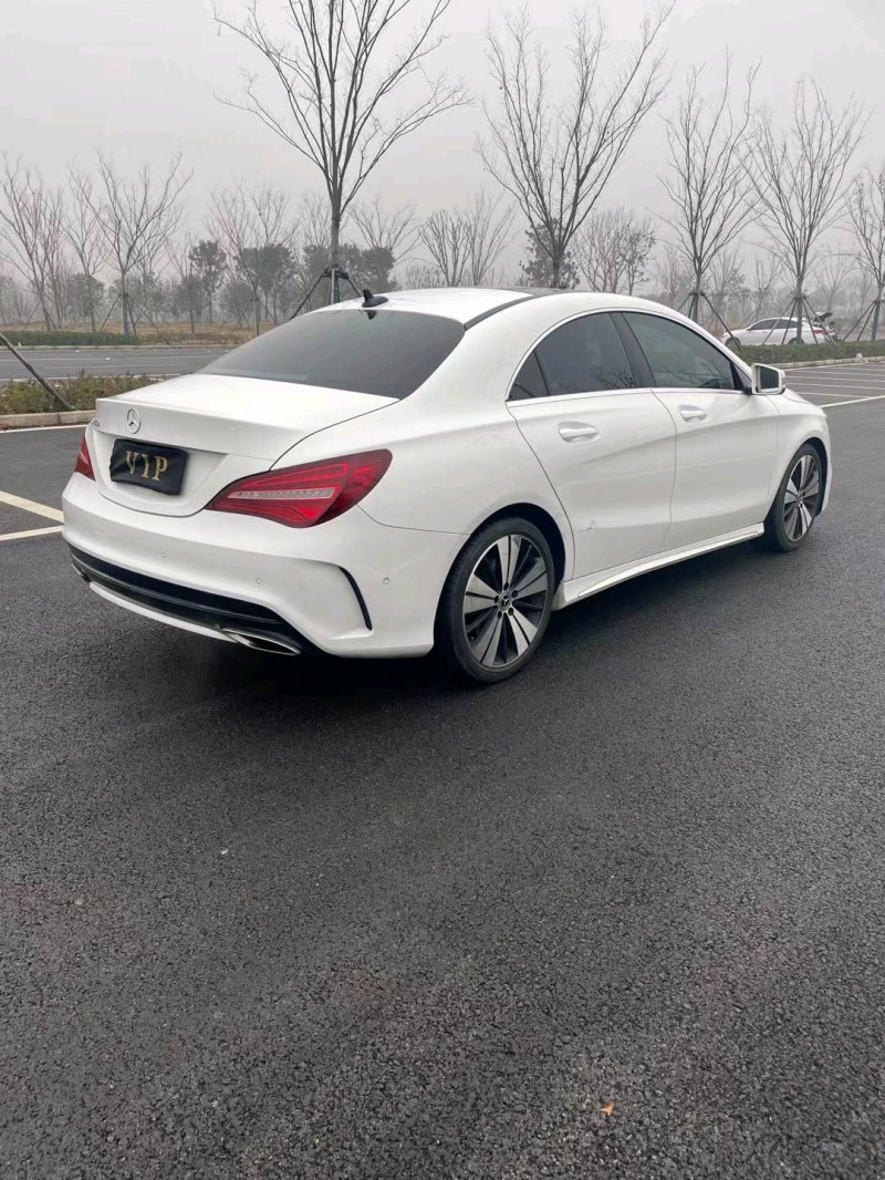 徐州18年奔驰CLA8