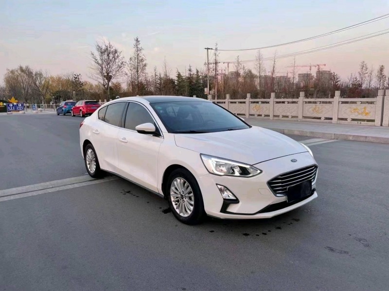 徐州19年福特福克斯2