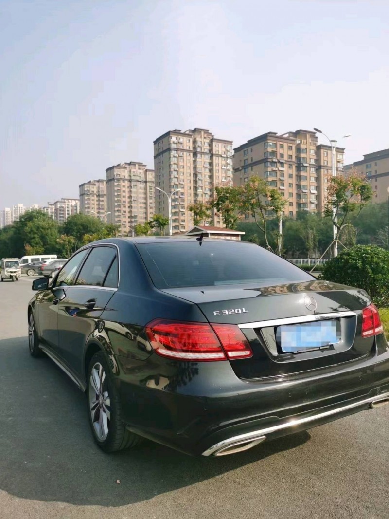 聊城15年奔驰E8