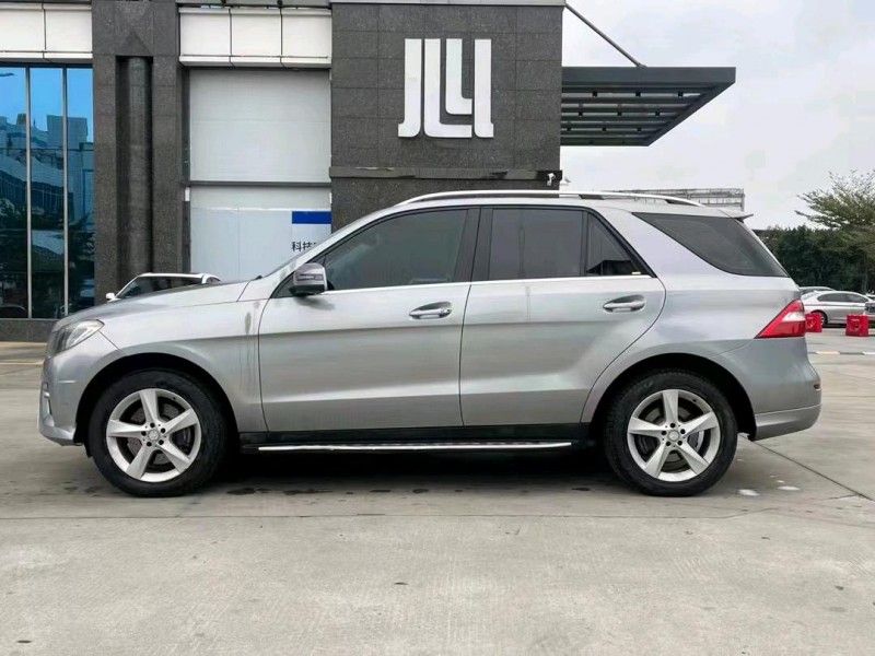 东莞13年奔驰ML4