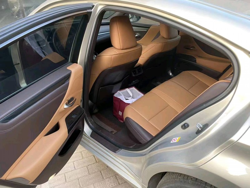 邯郸19年雷克萨斯ES5