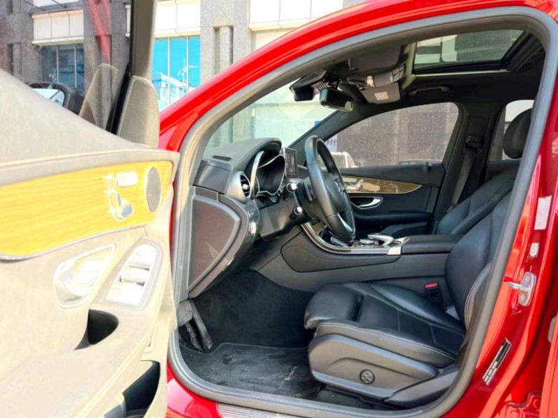 东莞17年奔驰GLC3