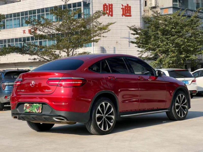 东莞17年奔驰GLC2
