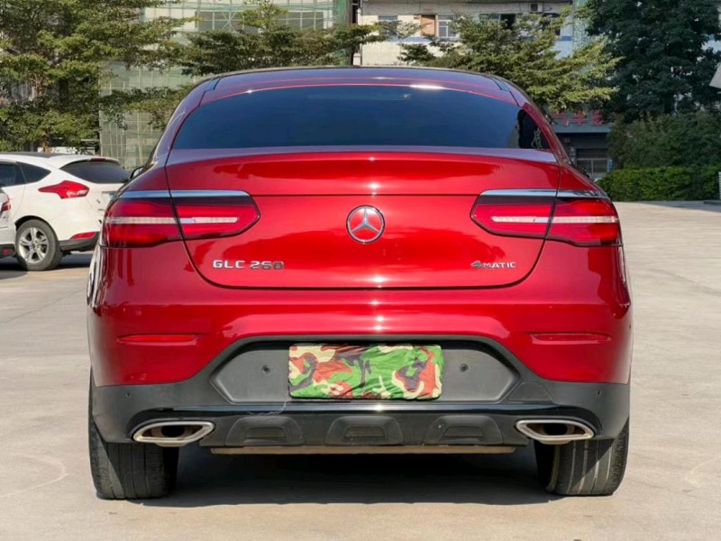 东莞17年奔驰GLC1