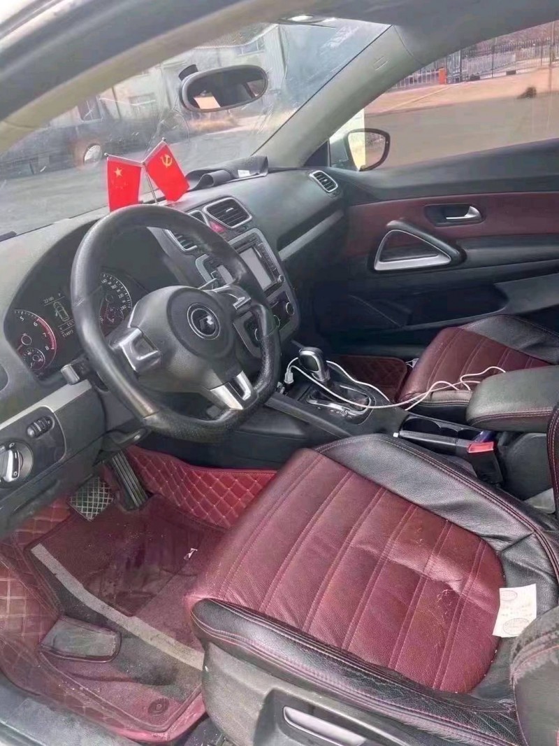 济宁13年大众尚酷3