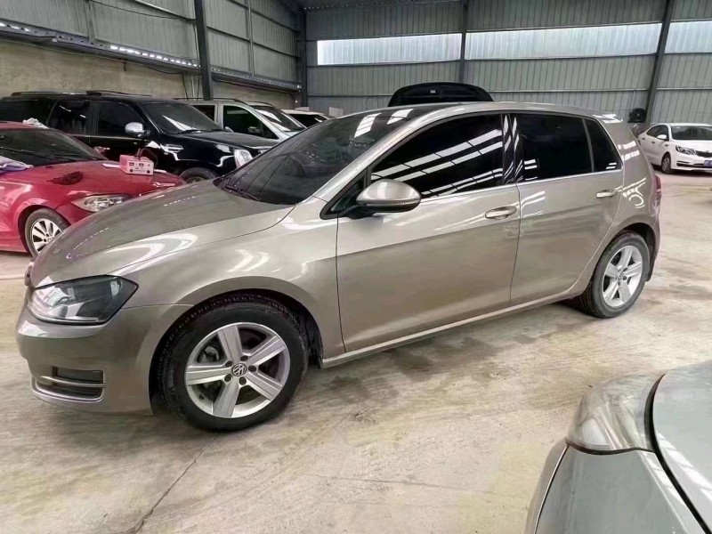 济宁15年大众高尔夫7