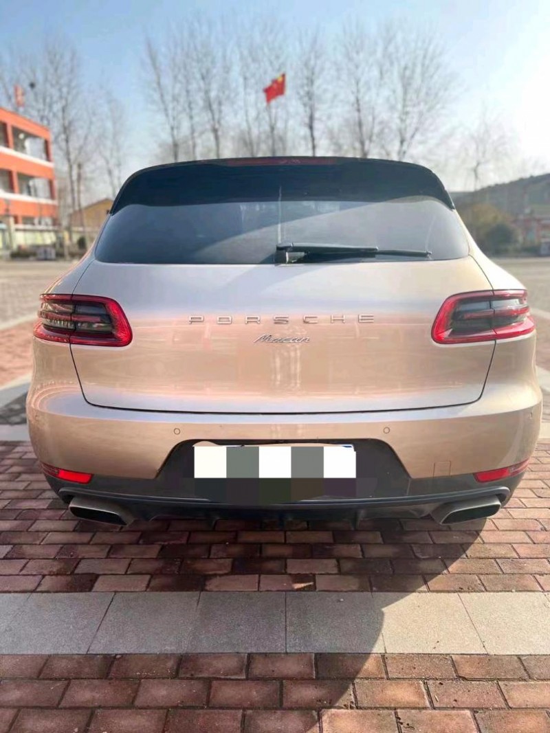 淮南16年保時捷Macan5