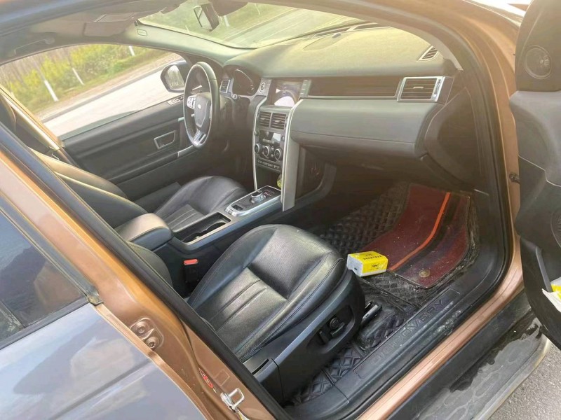 淮南16年路虎神行者2