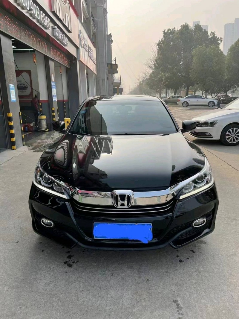 邯郸16年本田雅阁1