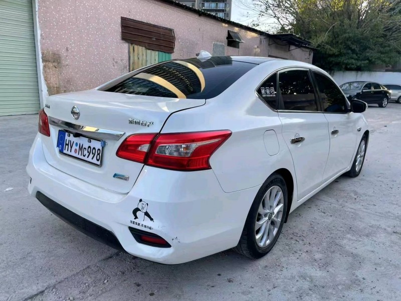 北京17年日产轩逸7