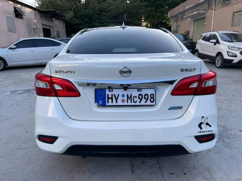 北京17年日产轩逸8