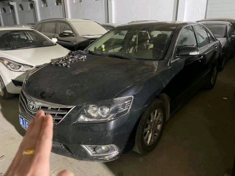 北京15年丰田凯美瑞2