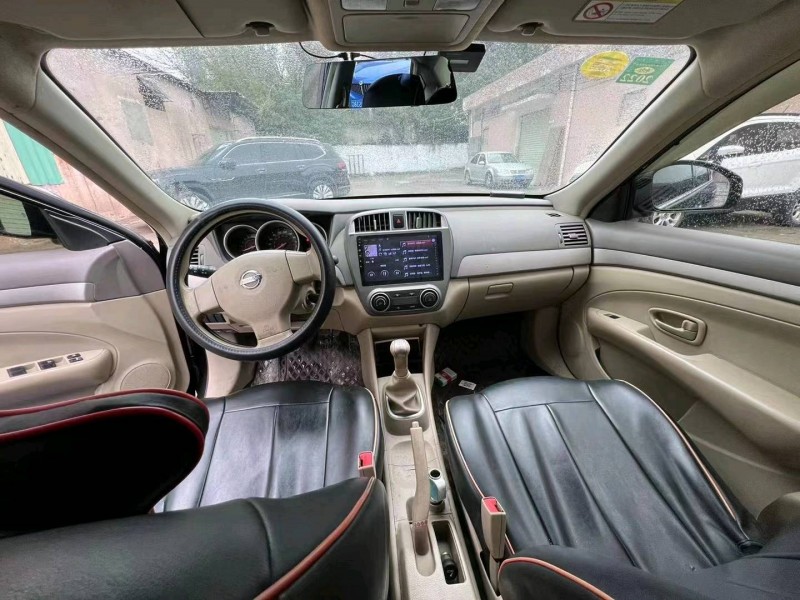 北京18年日产轩逸5