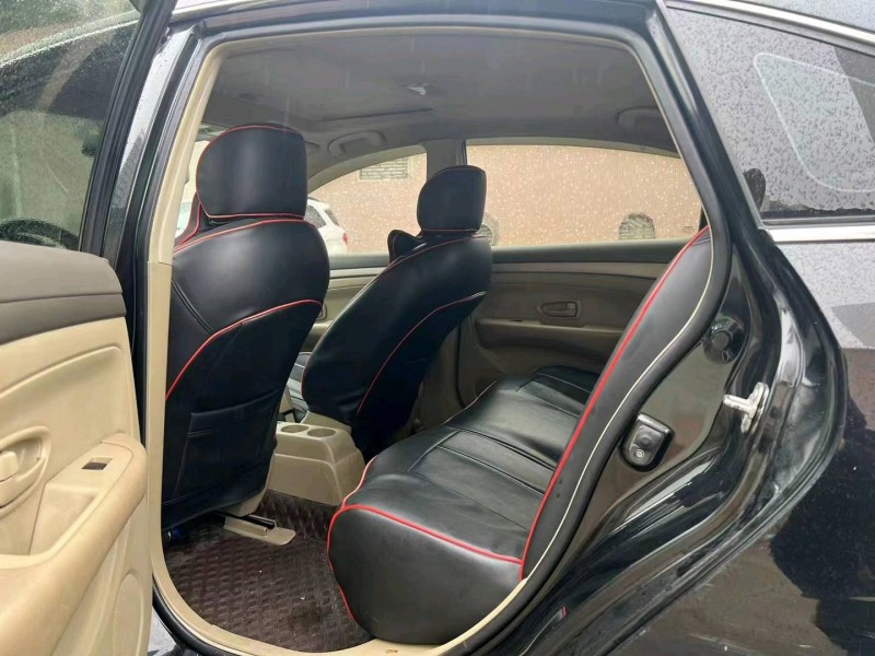 北京18年日产轩逸4