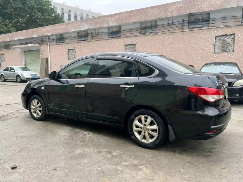 北京18年日产轩逸2