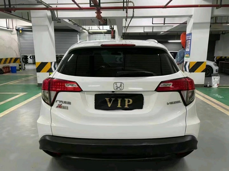 成都20年本田缤智3