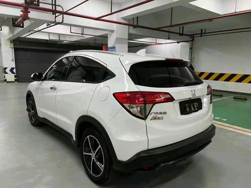 成都20年本田缤智7