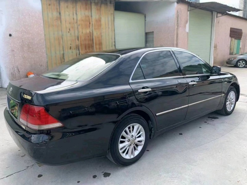 北京08年丰田皇冠7