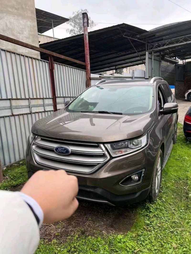 重庆18年福特锐界1