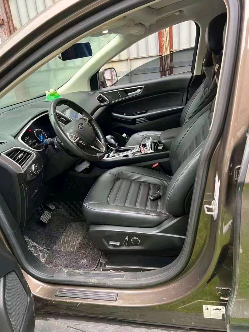 重庆18年福特锐界7