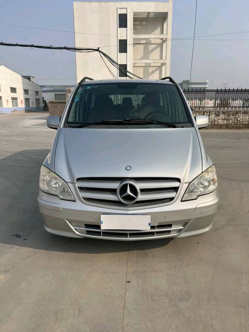 徐州12年奔驰威霆1