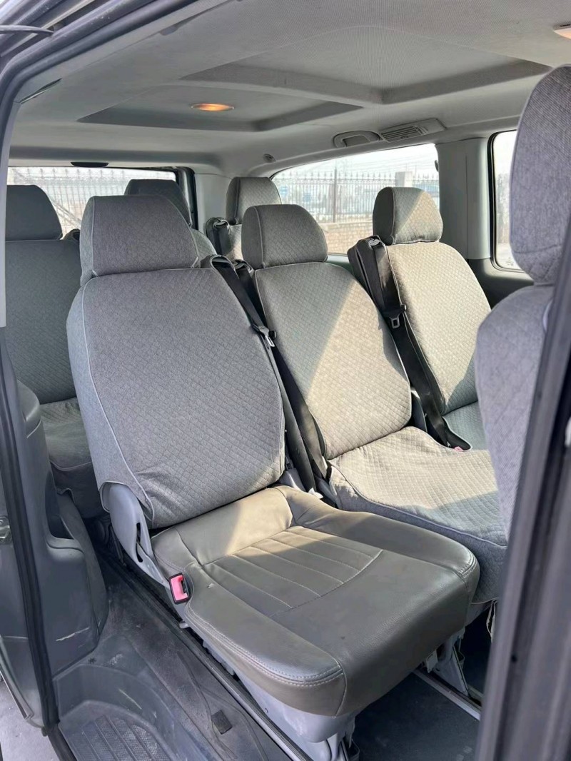 徐州12年奔驰威霆4