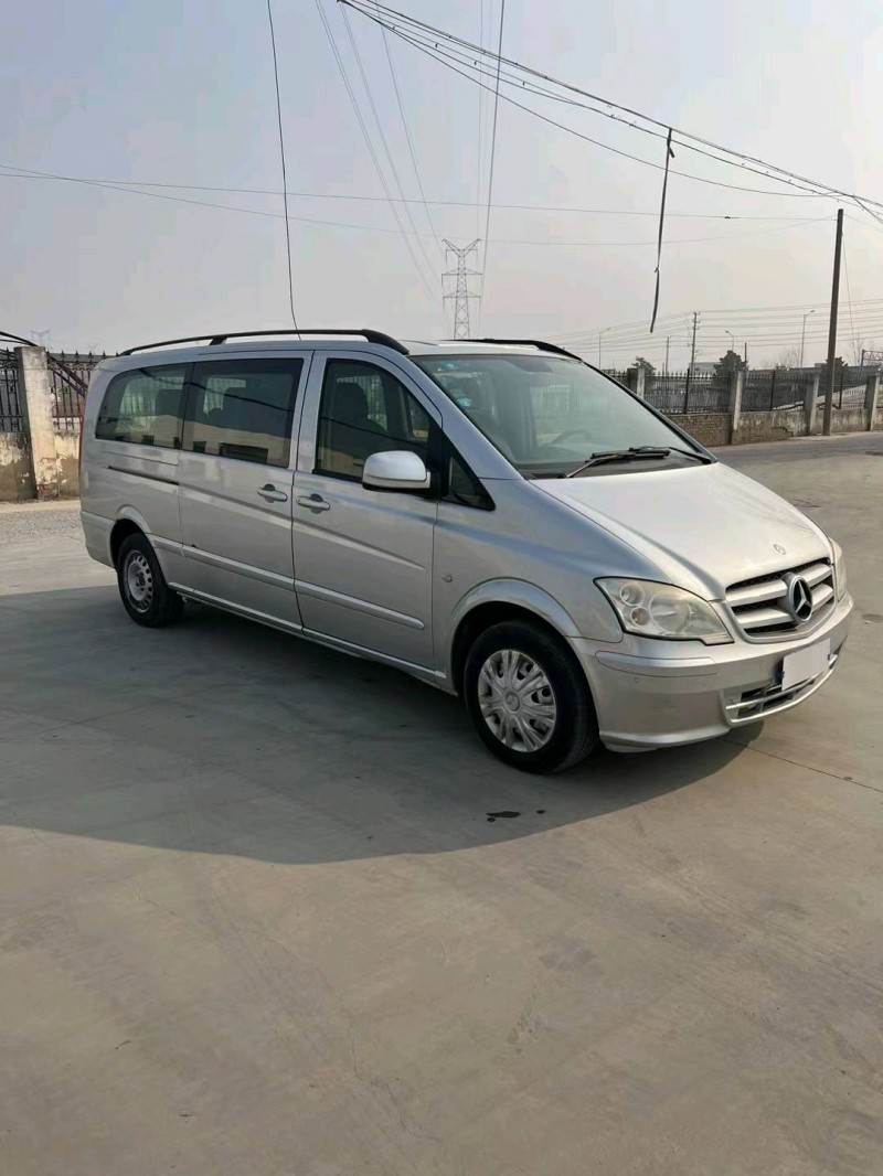 徐州12年奔驰威霆3