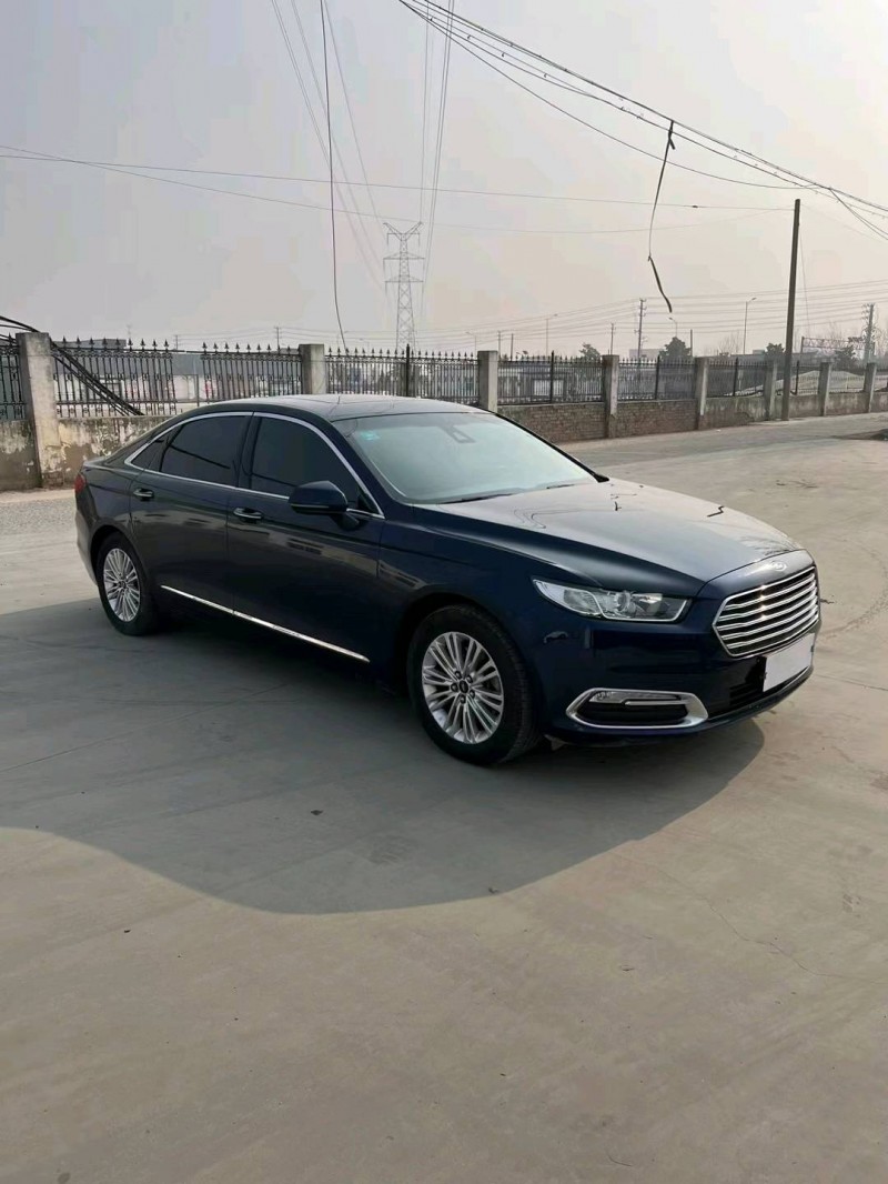 徐州16年福特金牛座3