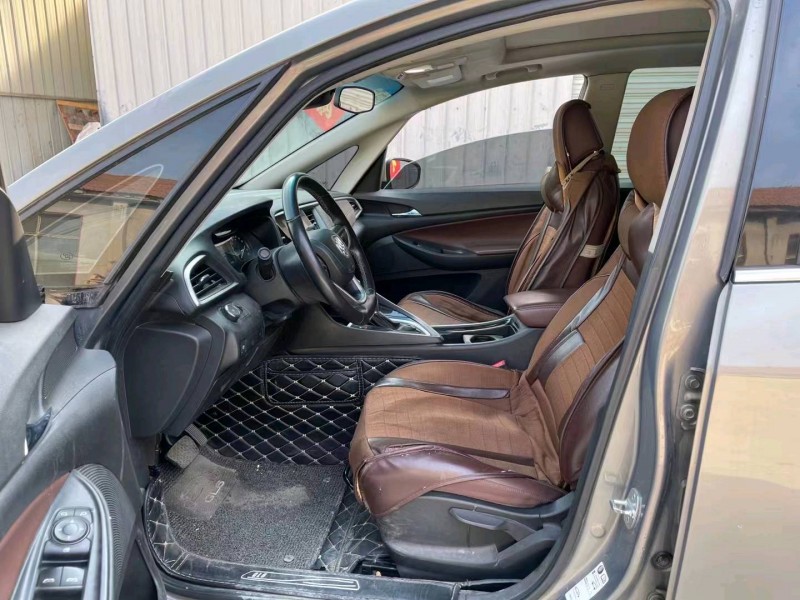 青岛18年别克GL62