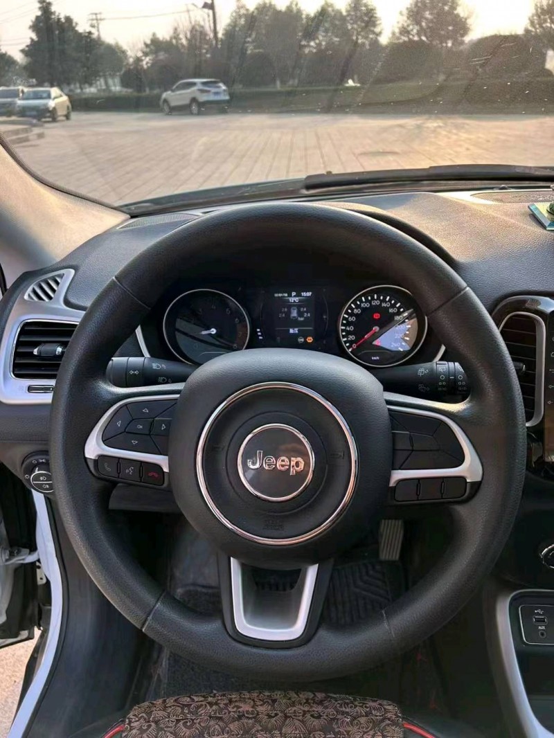 邯郸18年Jeep指南者4